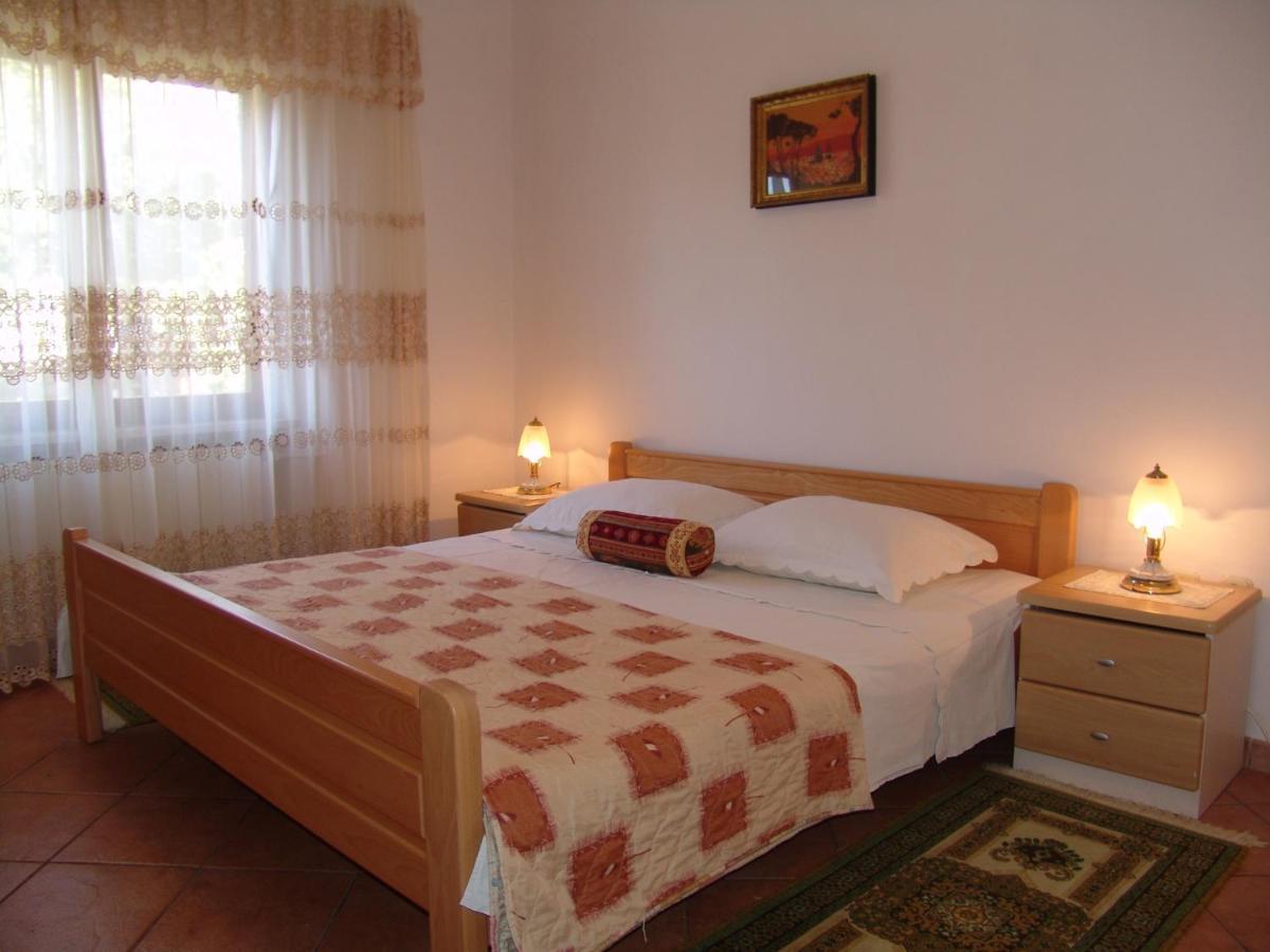 Apartamento Bozica Krk Town
